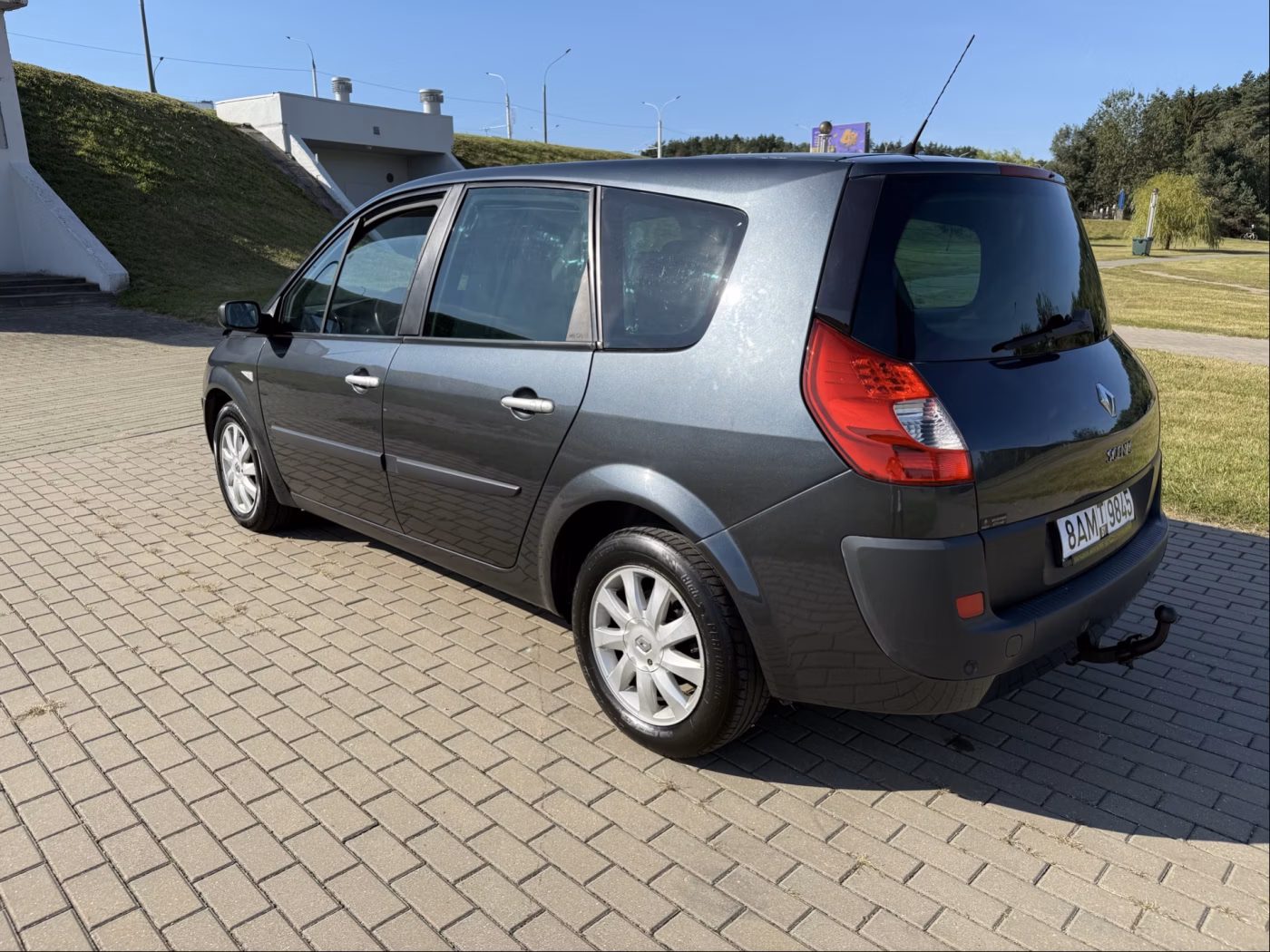 Renault Grand Scenic фото 15