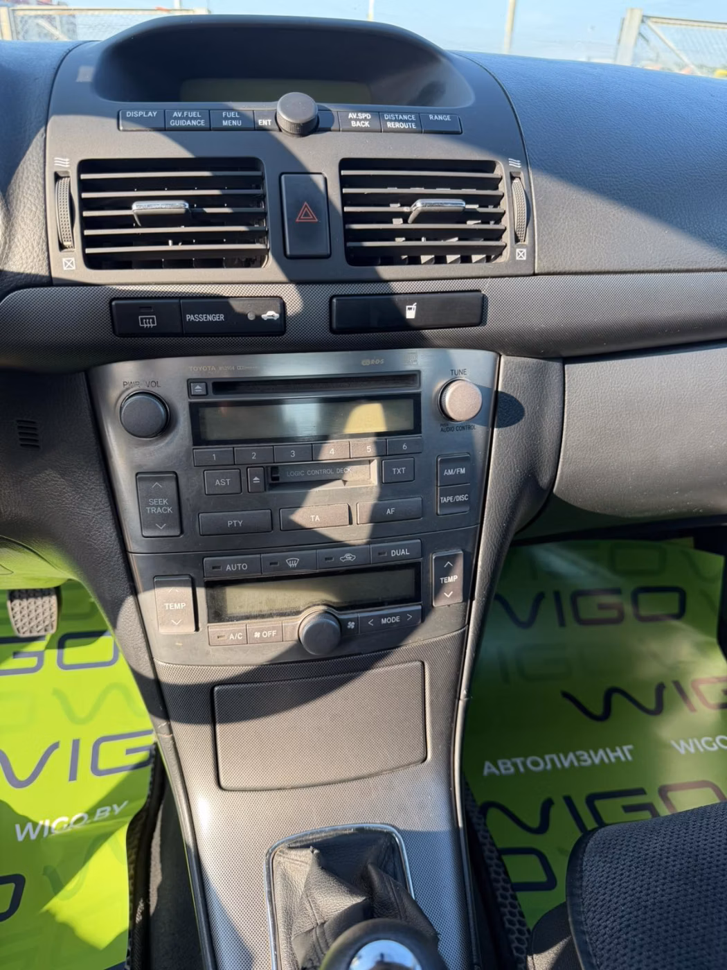 Toyota Avensis фото 17