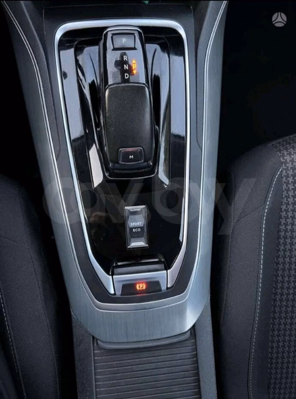 Peugeot 308 фото 7