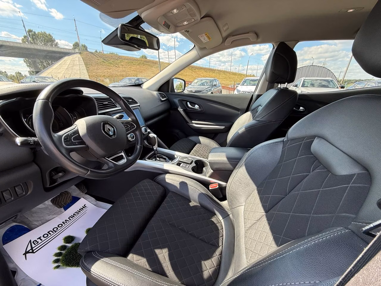 Renault Kadjar фото 9