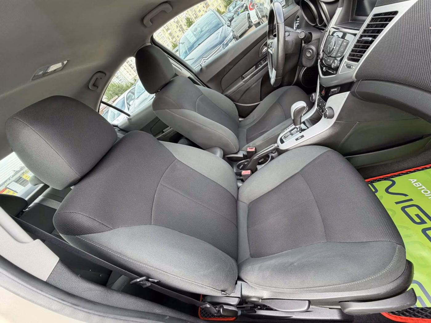 Chevrolet Cruze фото 15