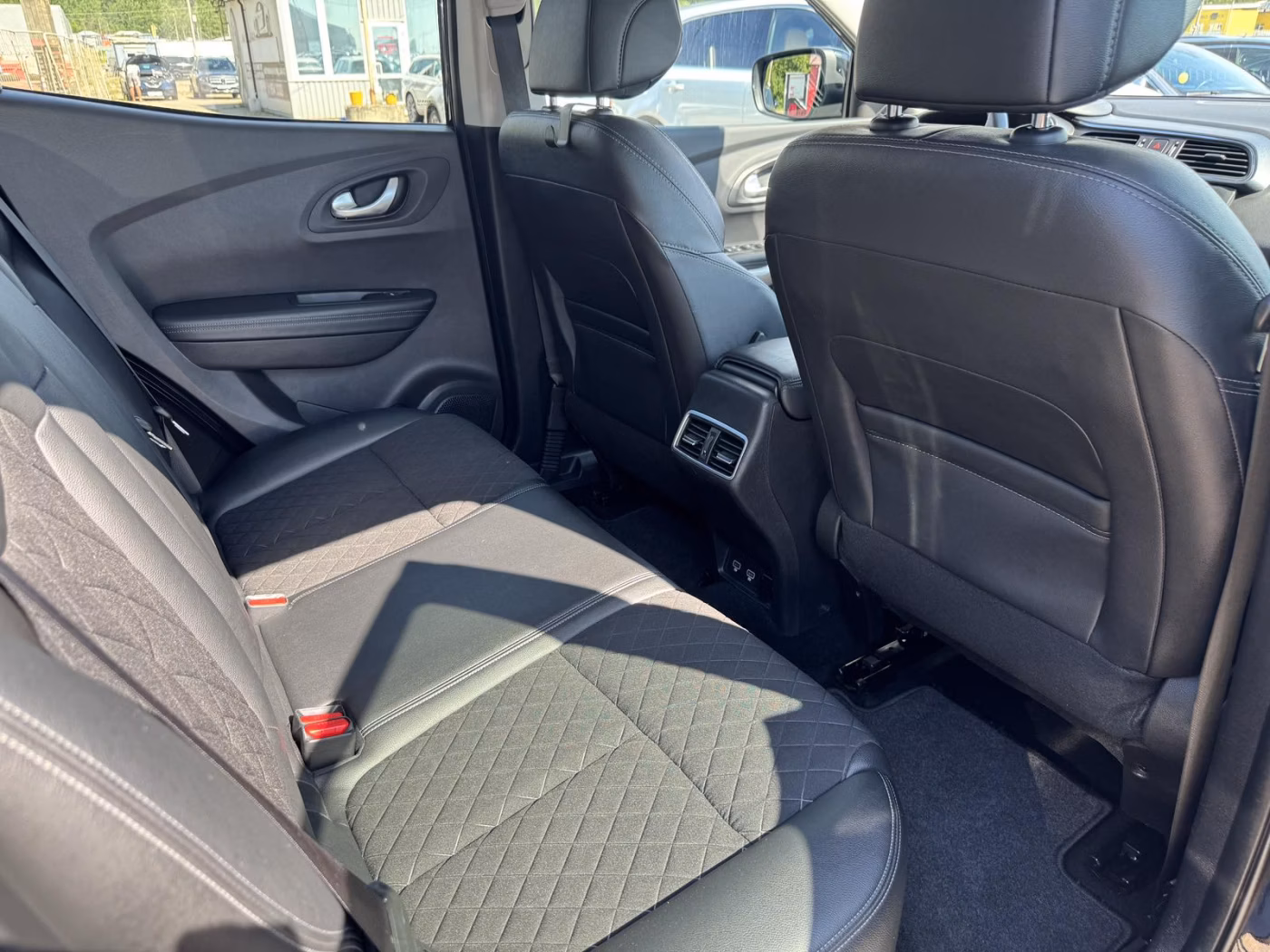 Renault Kadjar фото 15