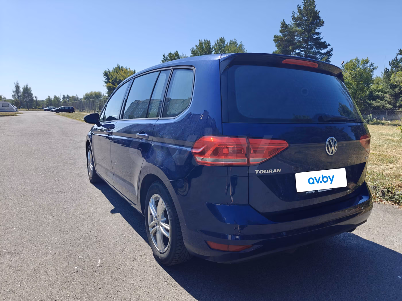 Volkswagen Touran фото 4