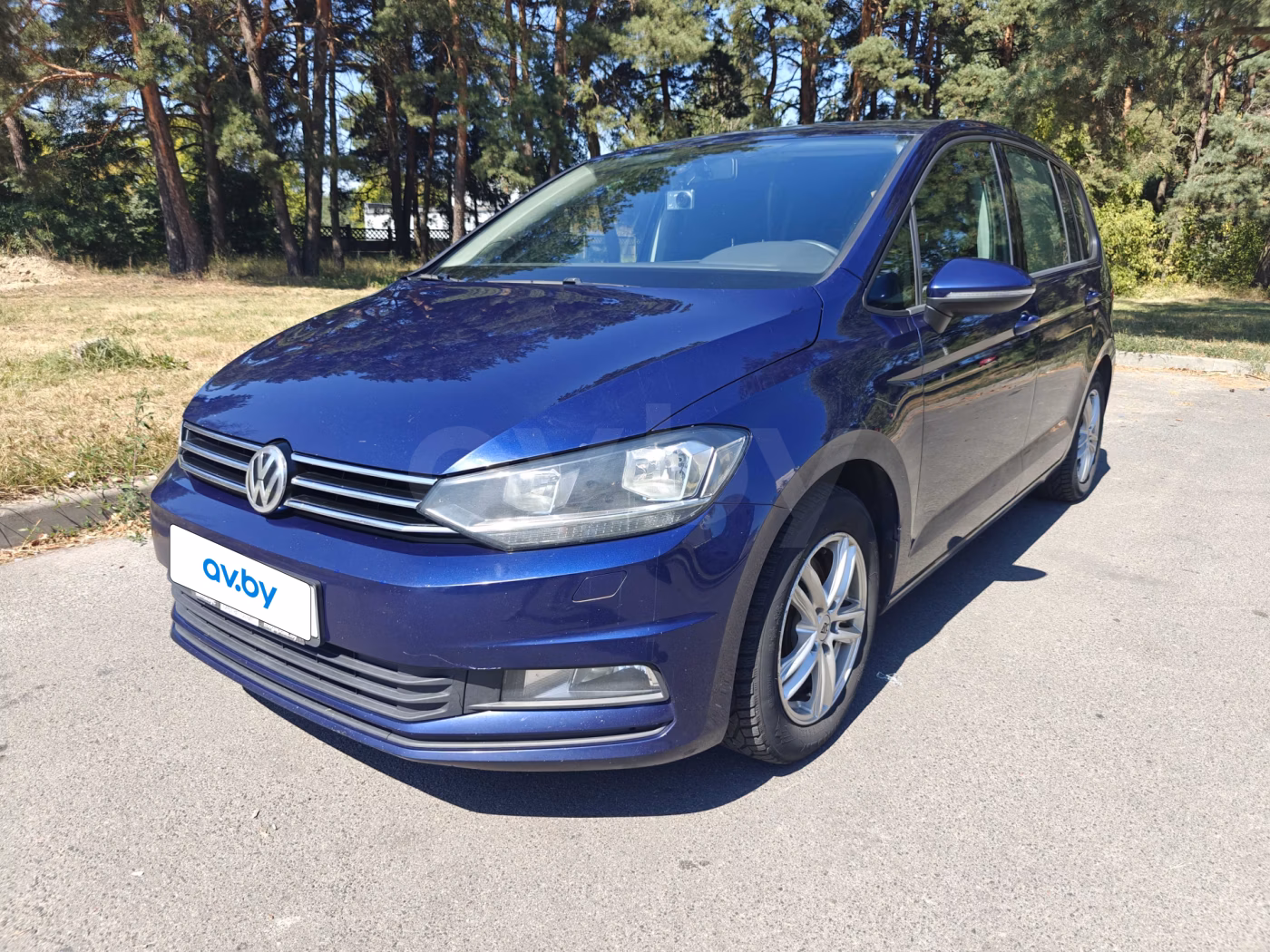 Volkswagen Touran фото 2