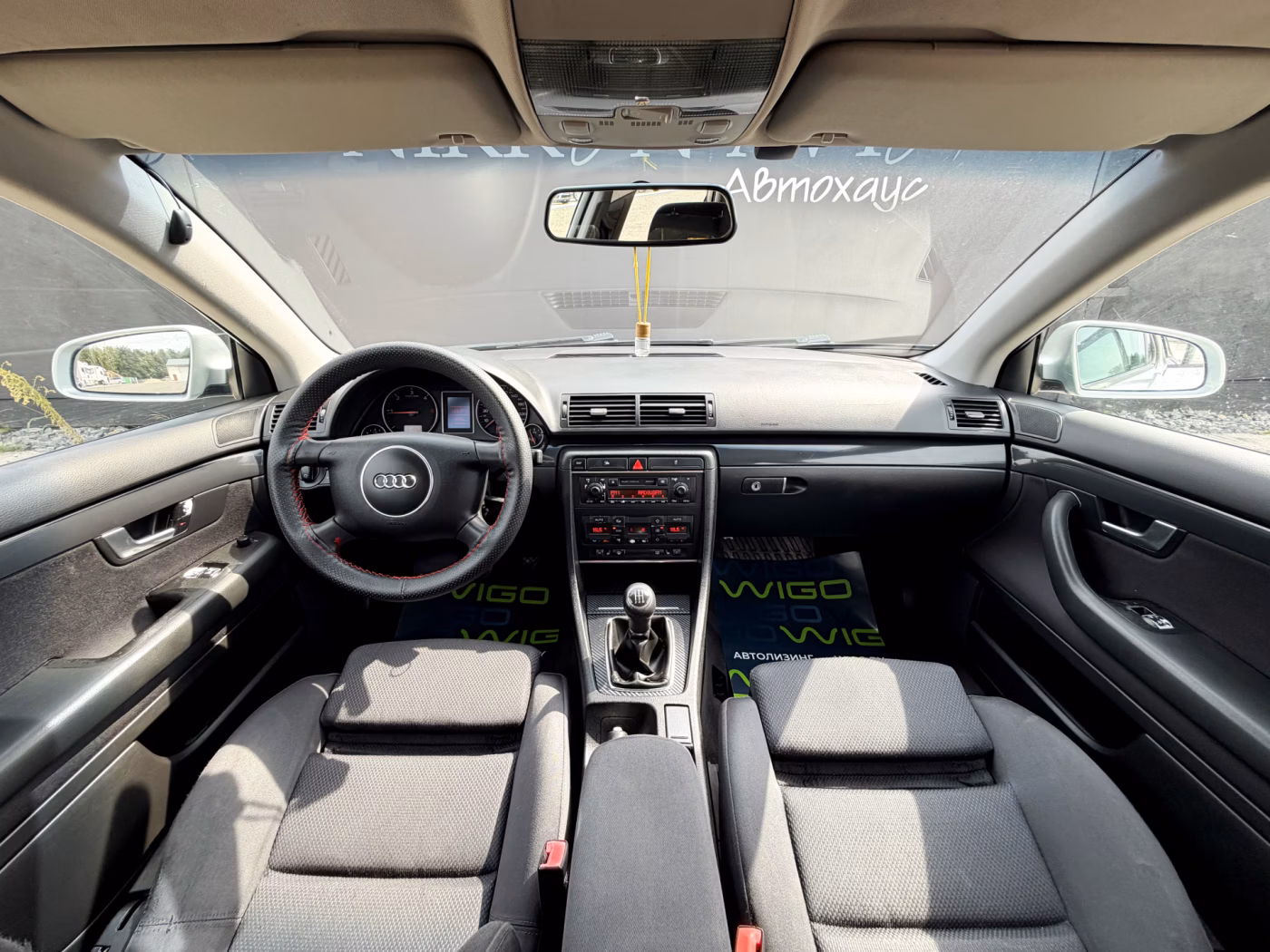 Audi A4 фото 14