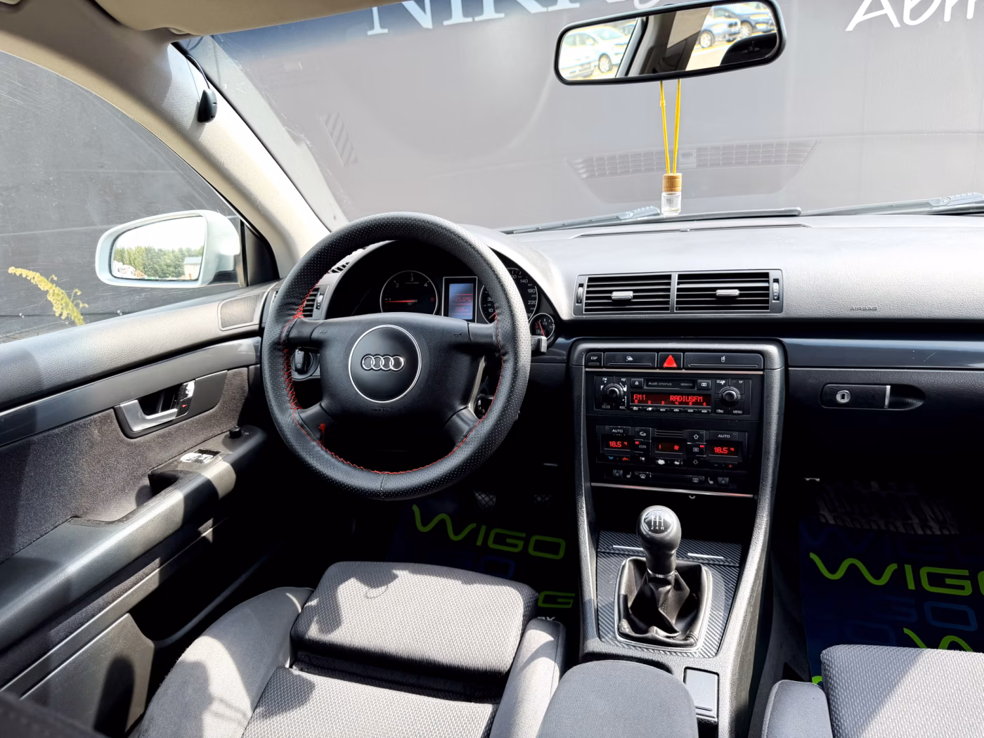 Audi A4 фото 13