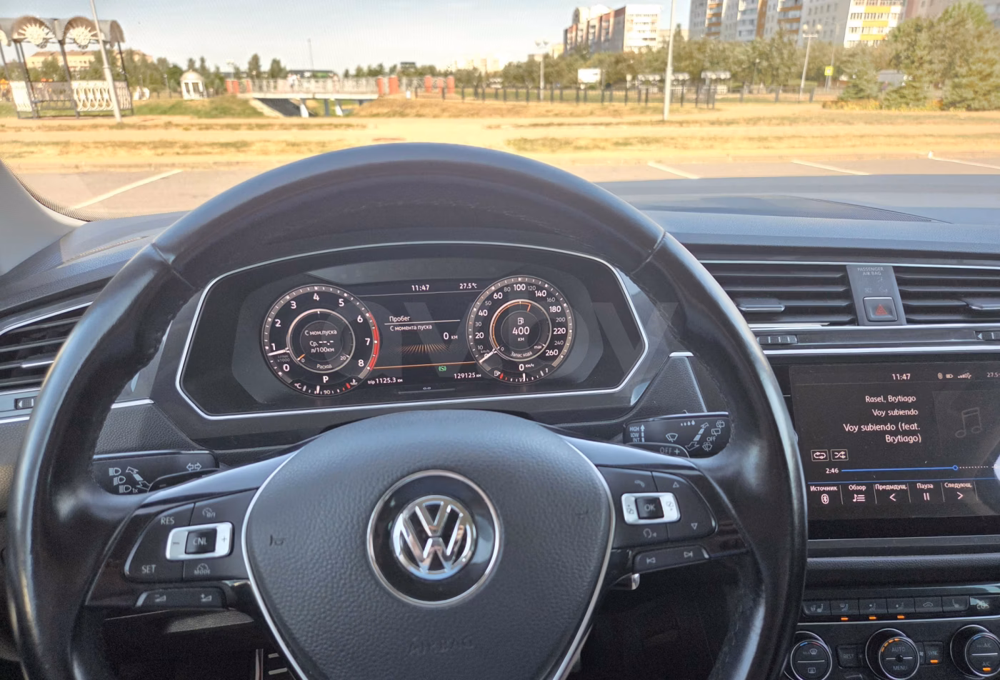 Volkswagen Tiguan фото 15