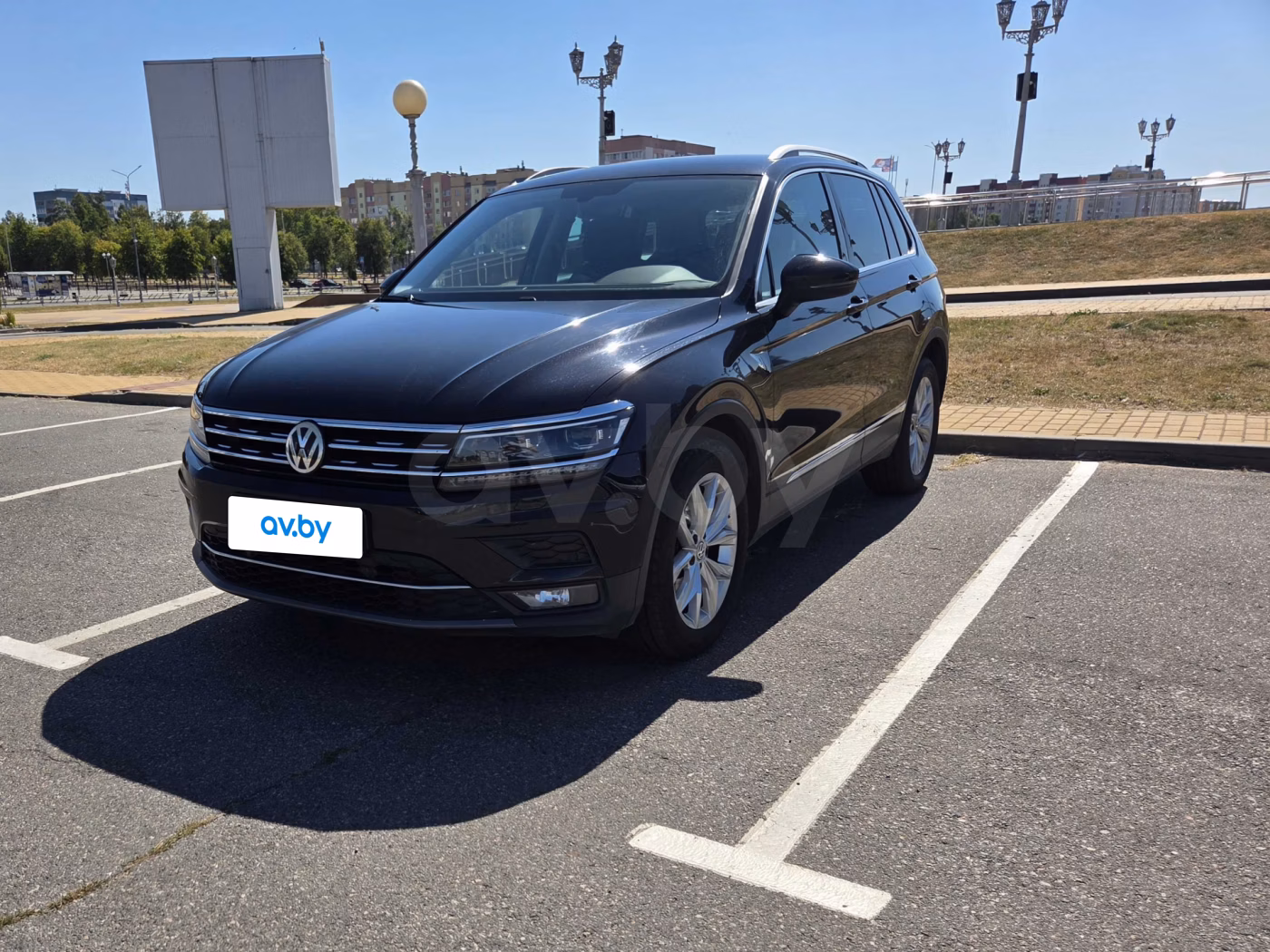 Volkswagen Tiguan фото 11