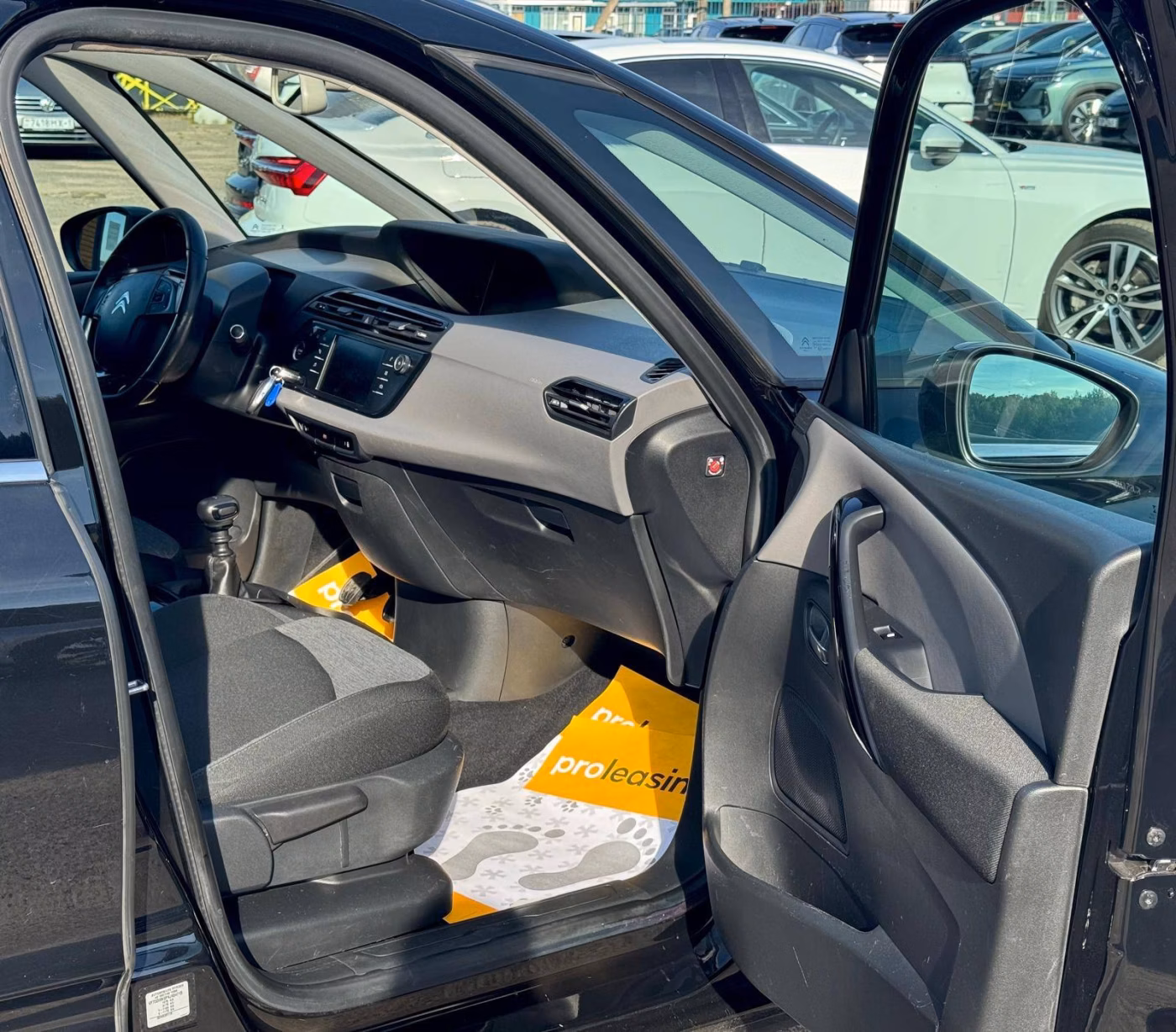 Citroen C4 Spacetourer фото 10