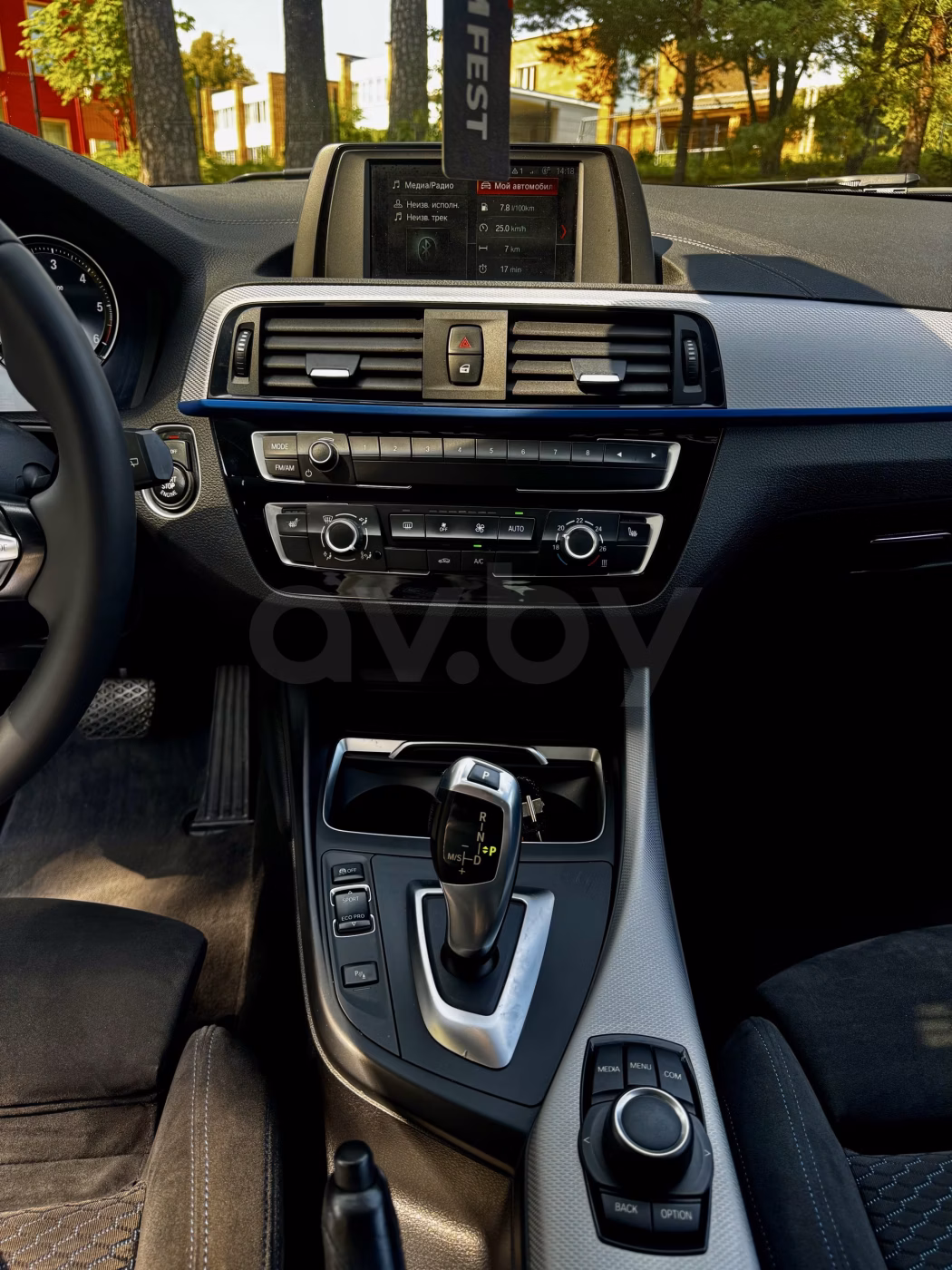 BMW 1 серия фото 10