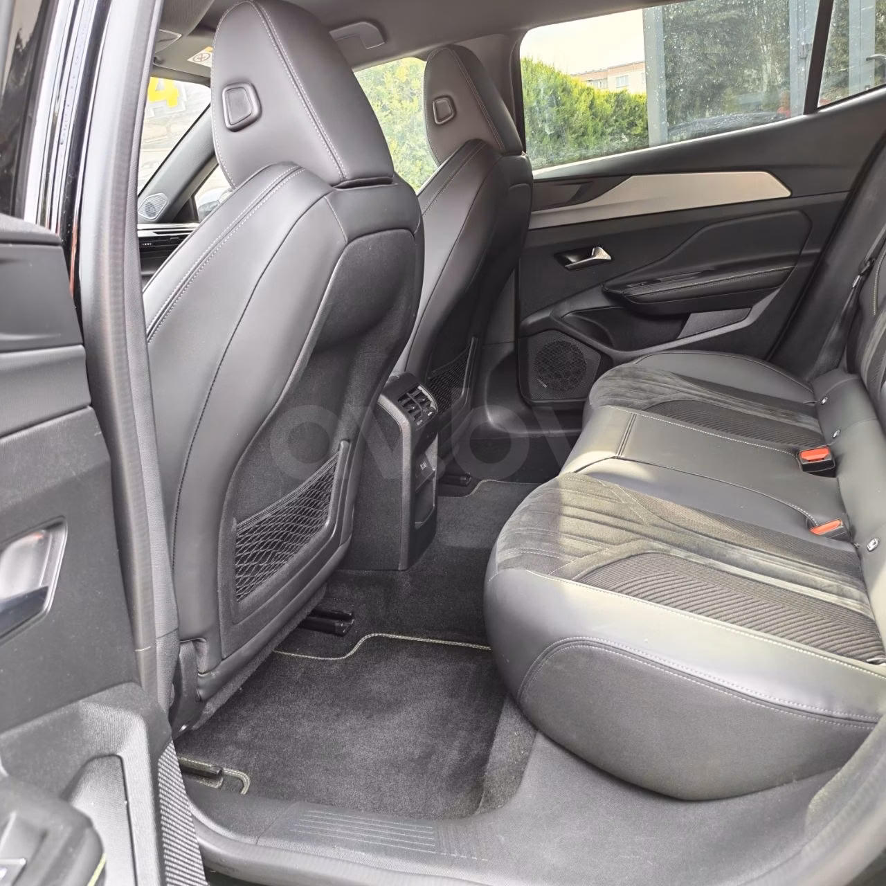 Peugeot 408X фото 9