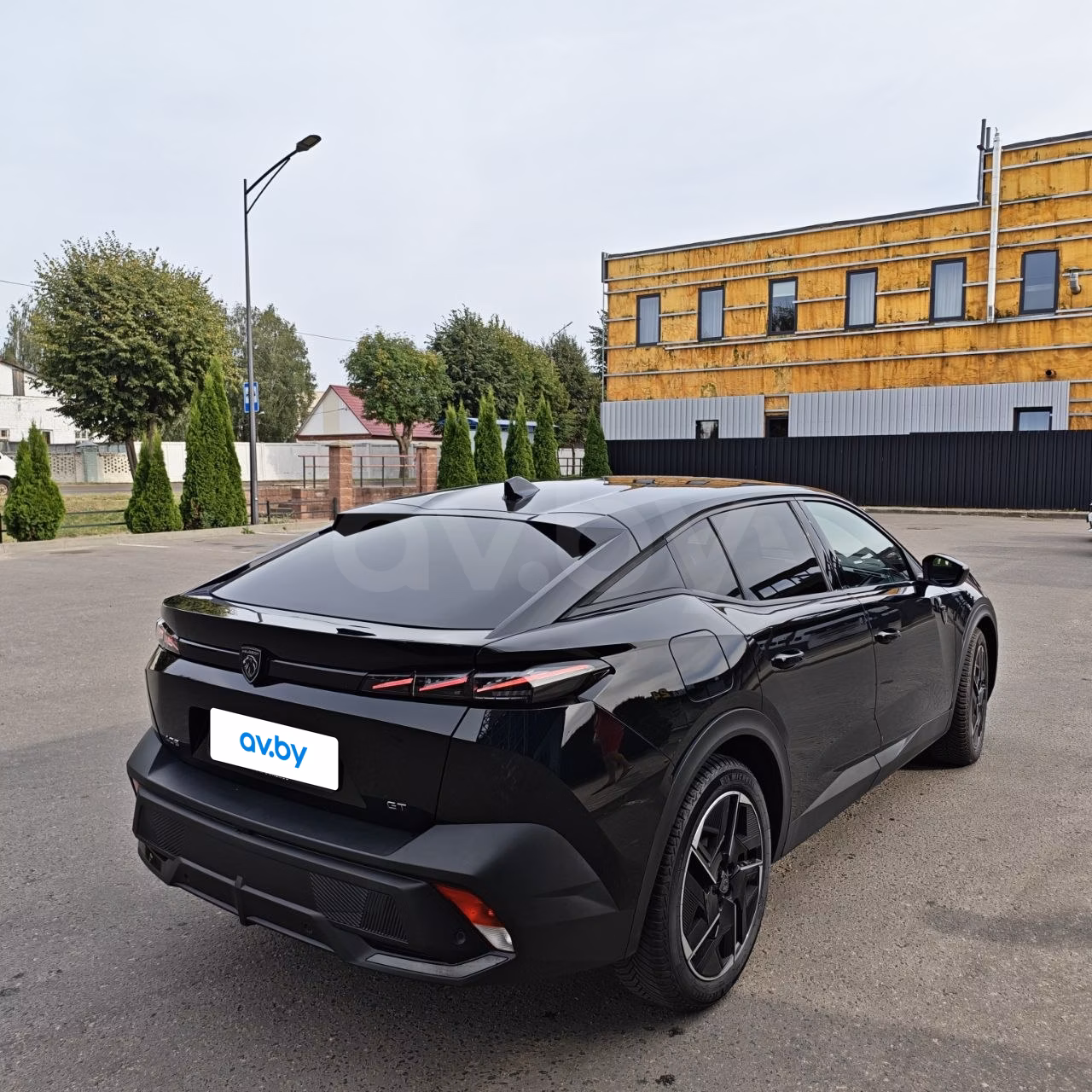 Peugeot 408X фото 5