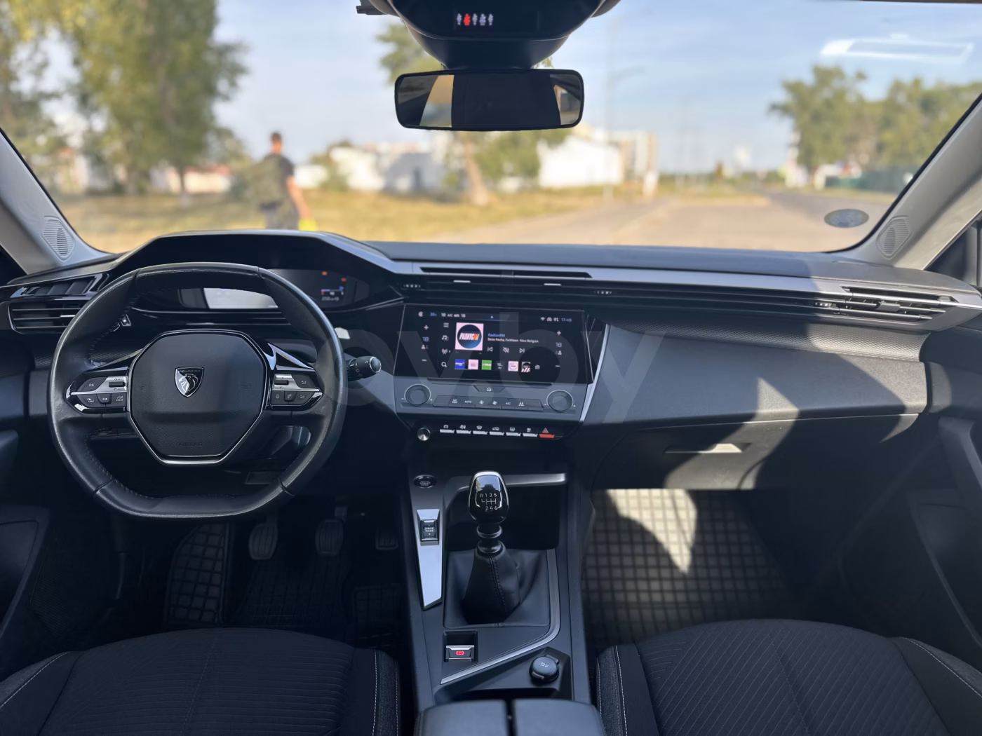 Peugeot 308 фото 16