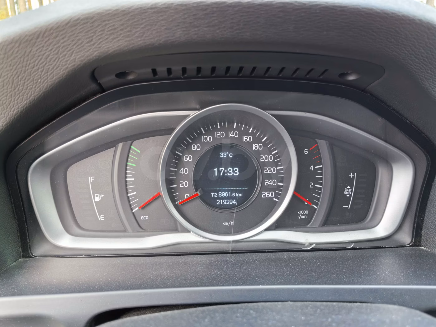 Volvo V60 фото 11