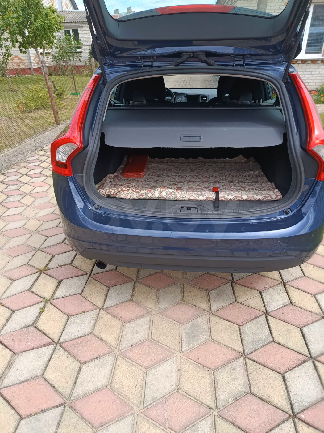 Volvo V60 фото 4