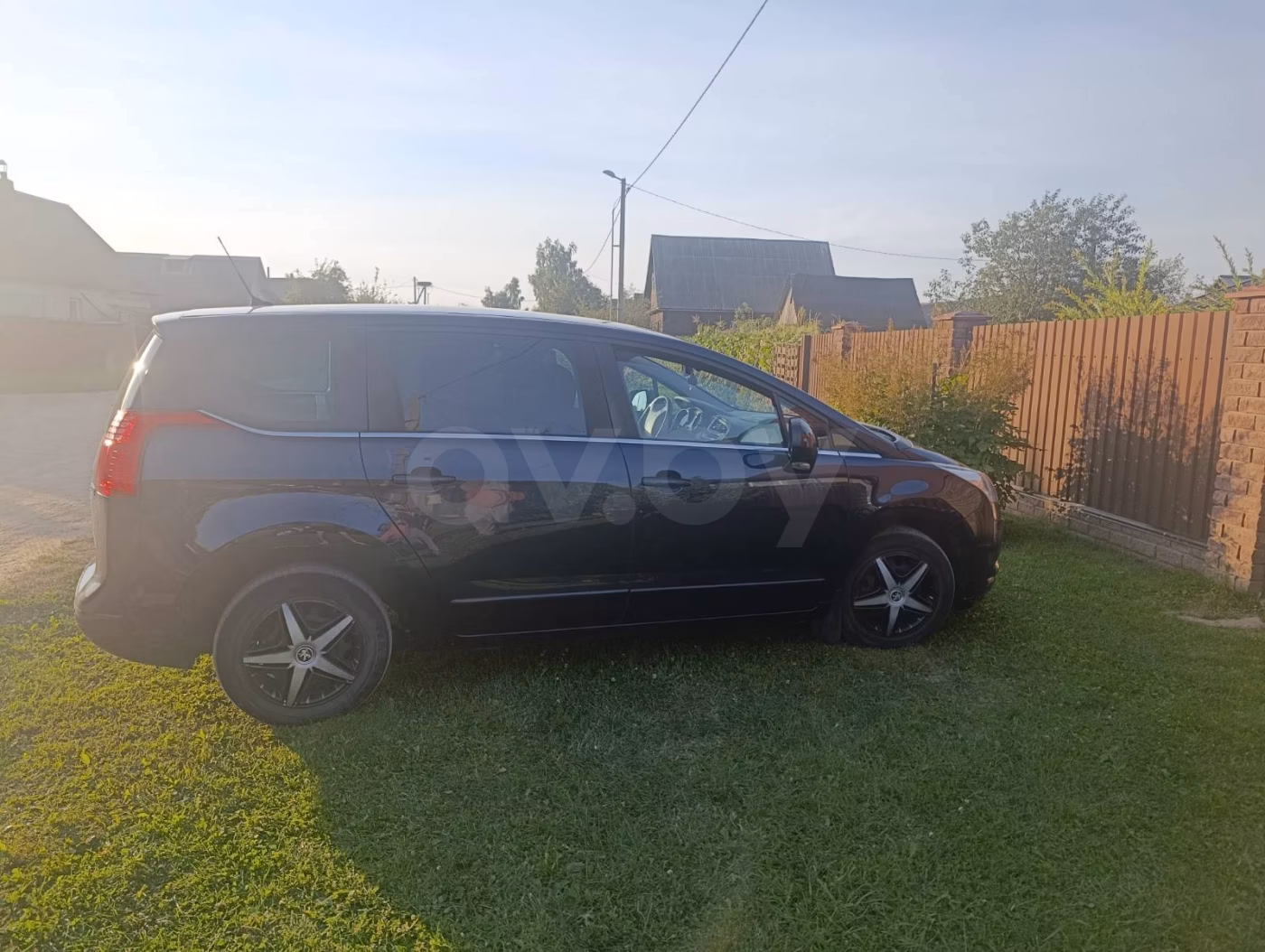 Peugeot 5008 фото 4