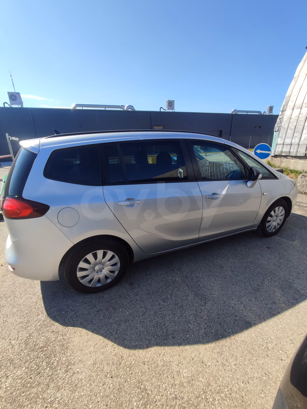 Opel Zafira фото 3