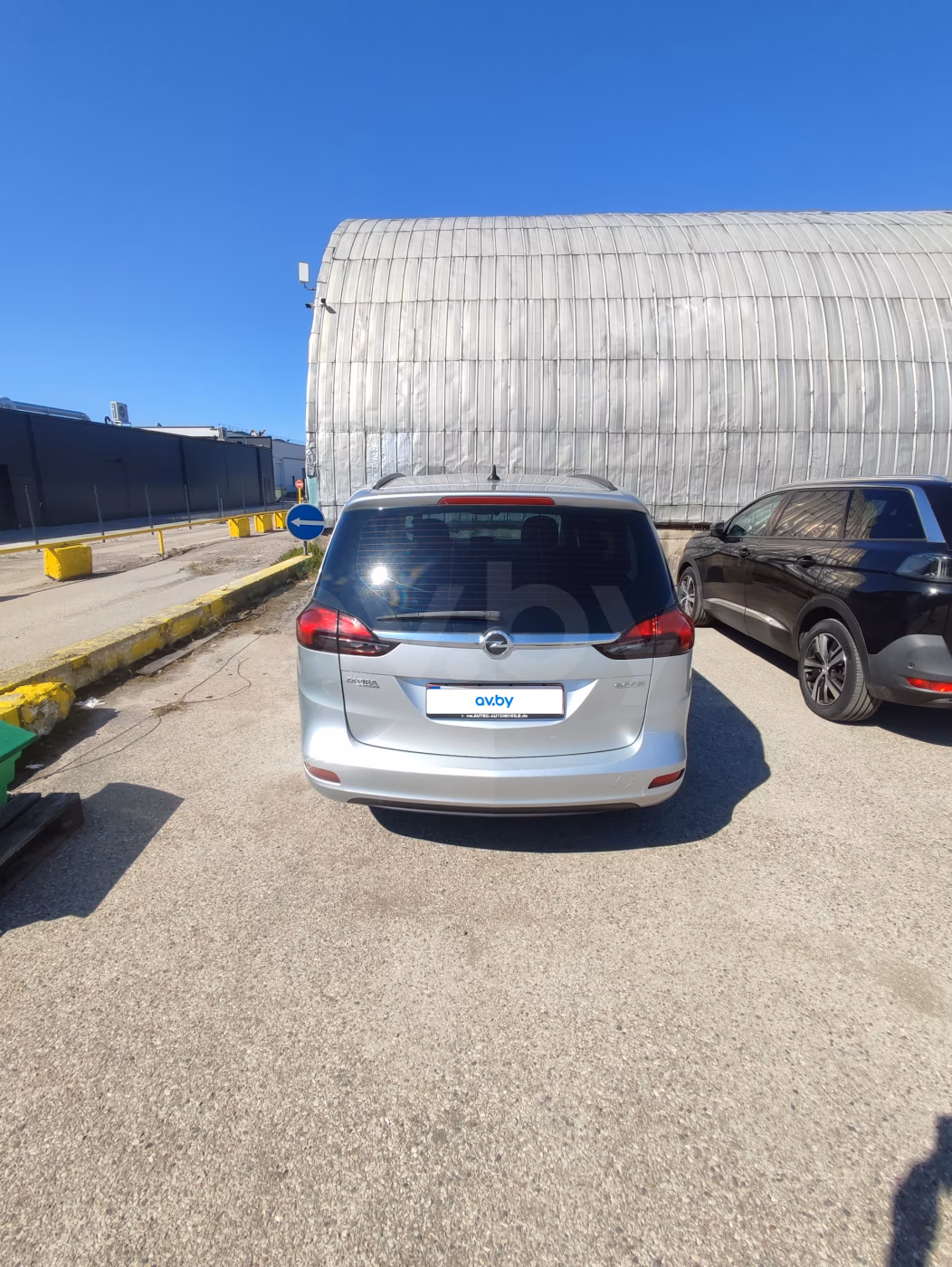 Opel Zafira фото 5