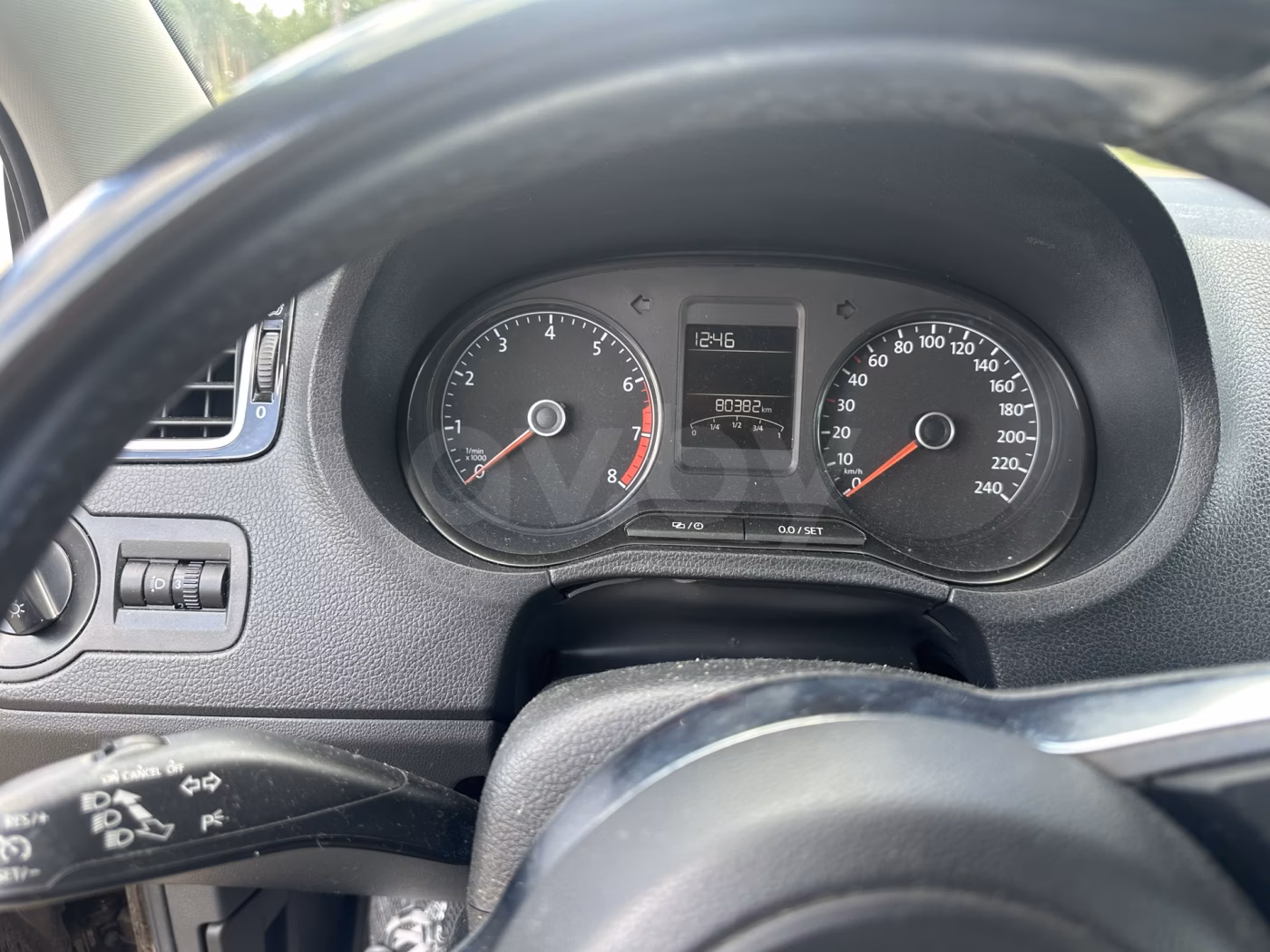 Volkswagen Polo Sedan фото 8