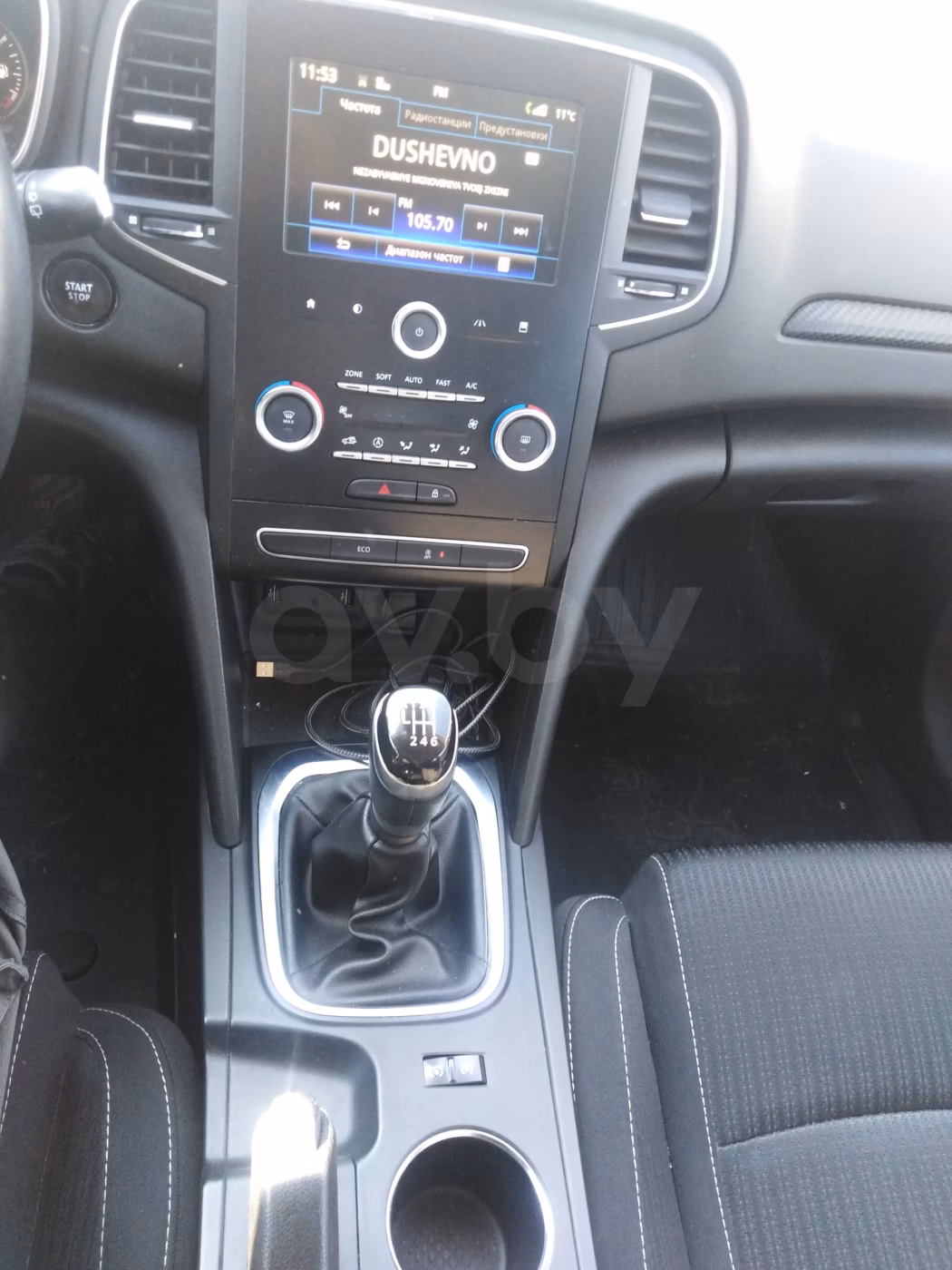 Renault Megane фото 17
