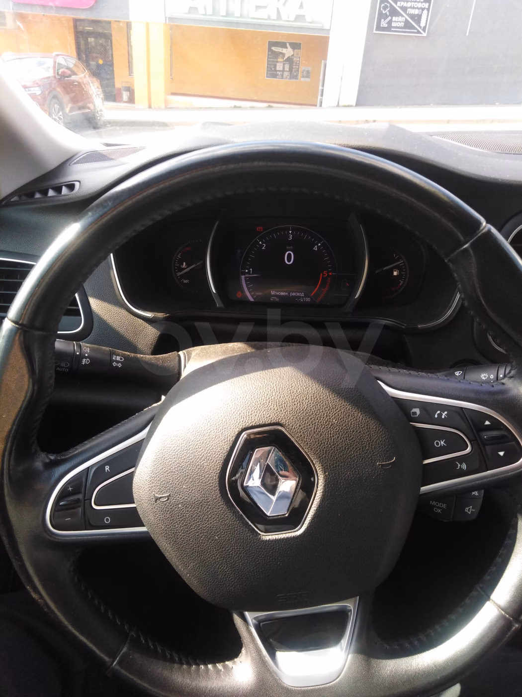 Renault Megane фото 13