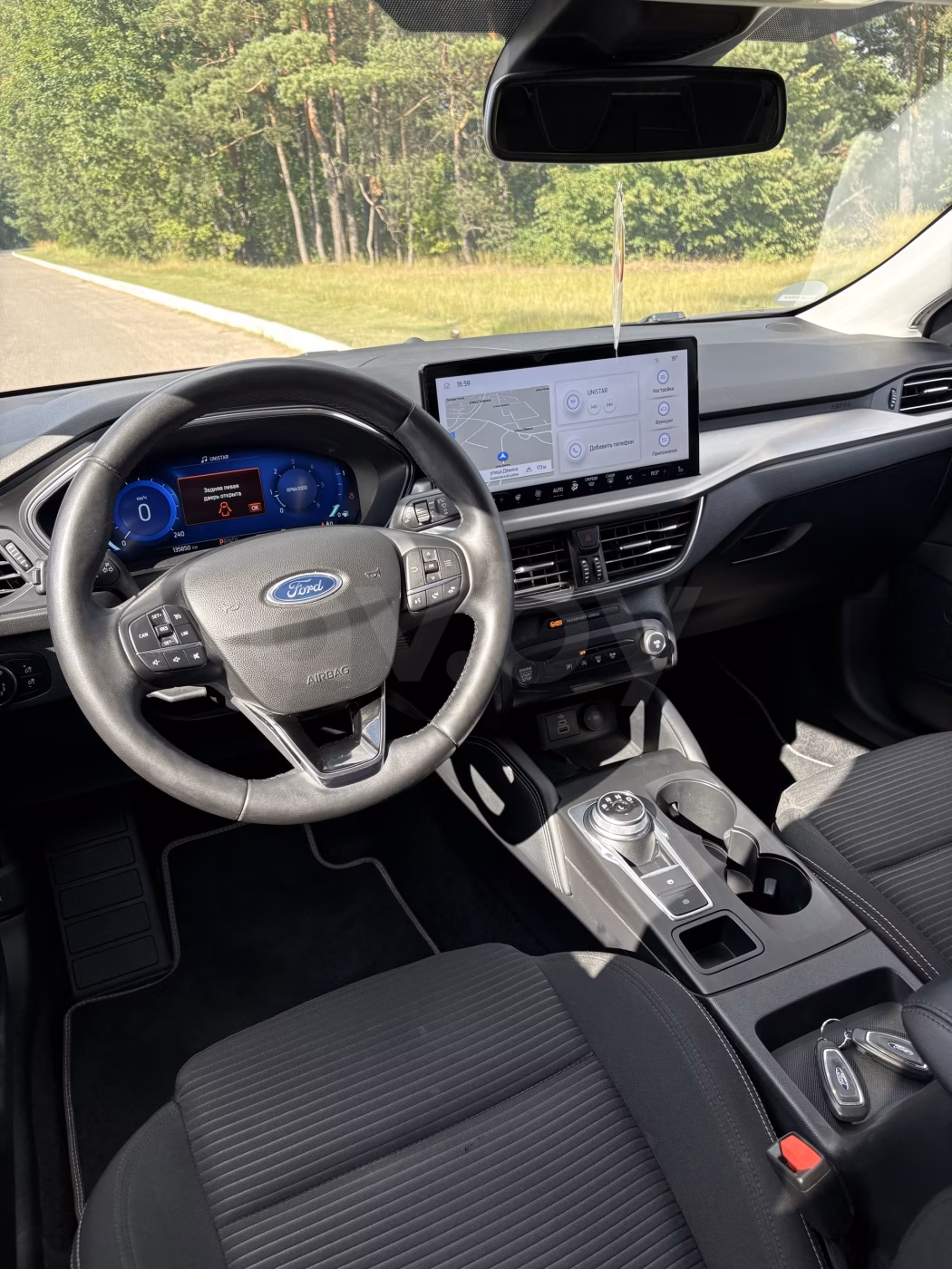 Ford Focus фото 8