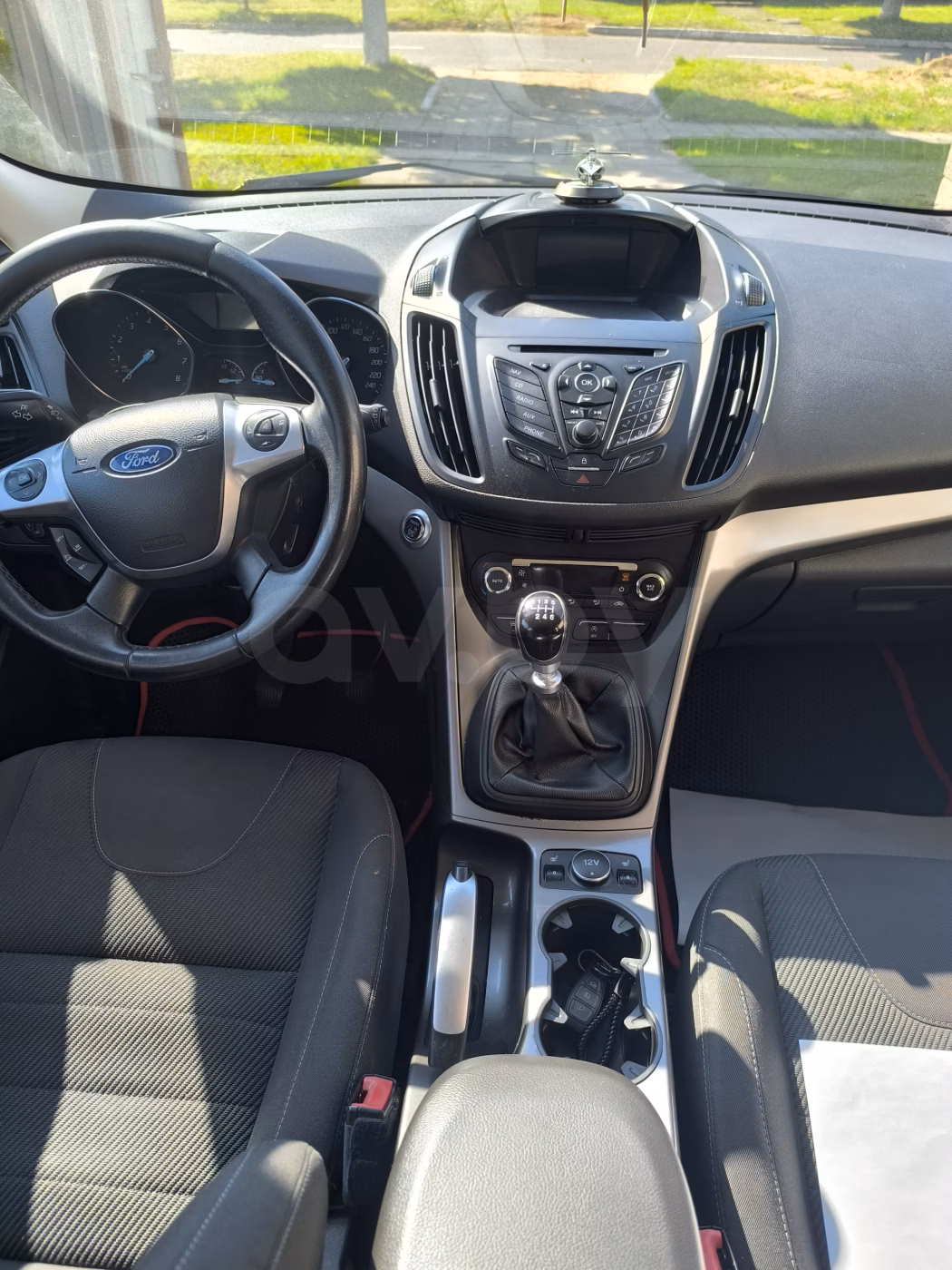 Ford Kuga фото 7