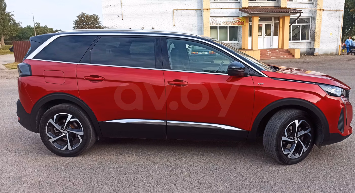 Peugeot 5008 фото 6