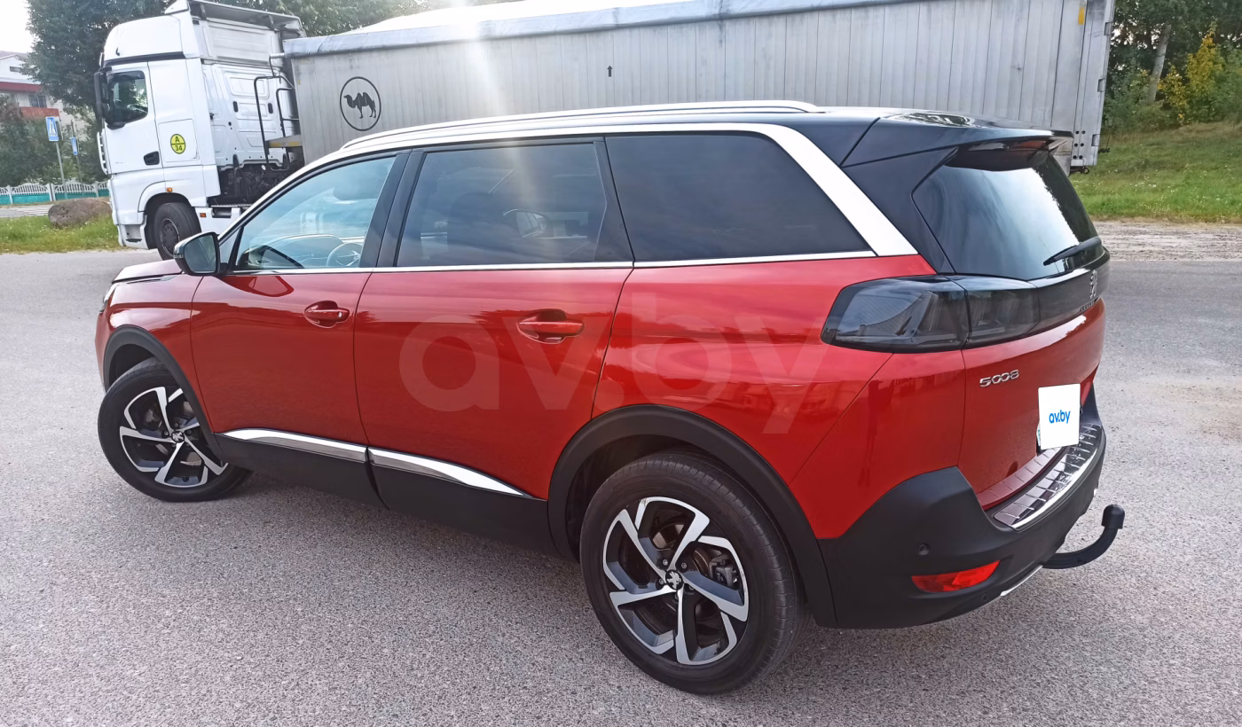 Peugeot 5008 фото 7