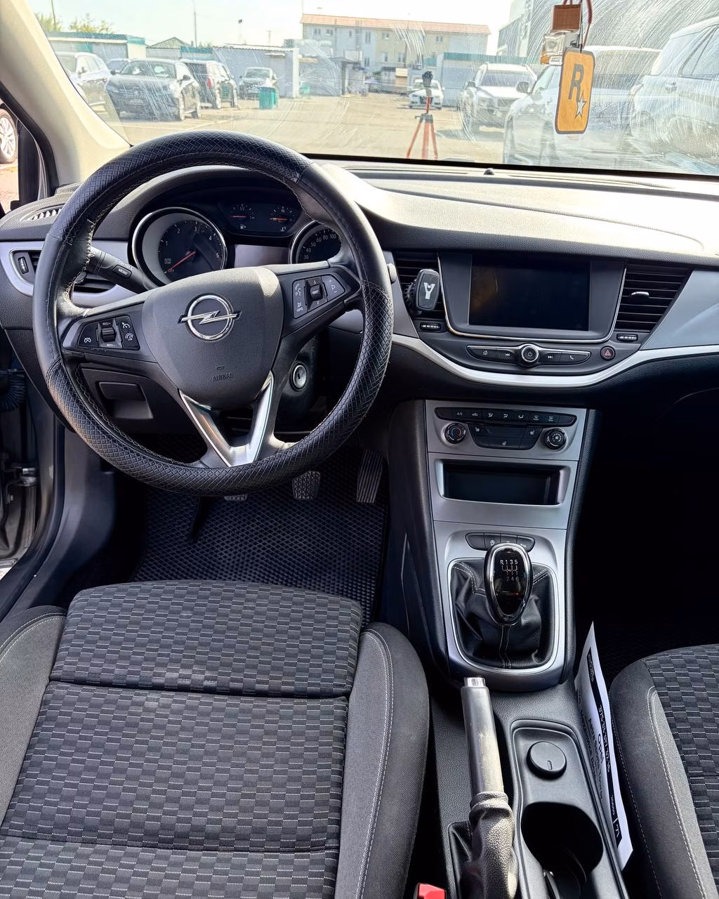 Opel Astra фото 11