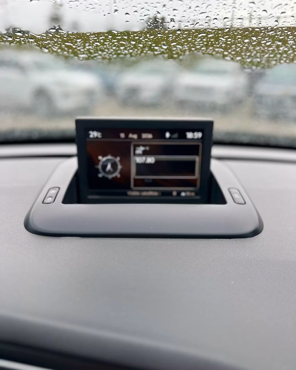 Peugeot 5008 фото 16