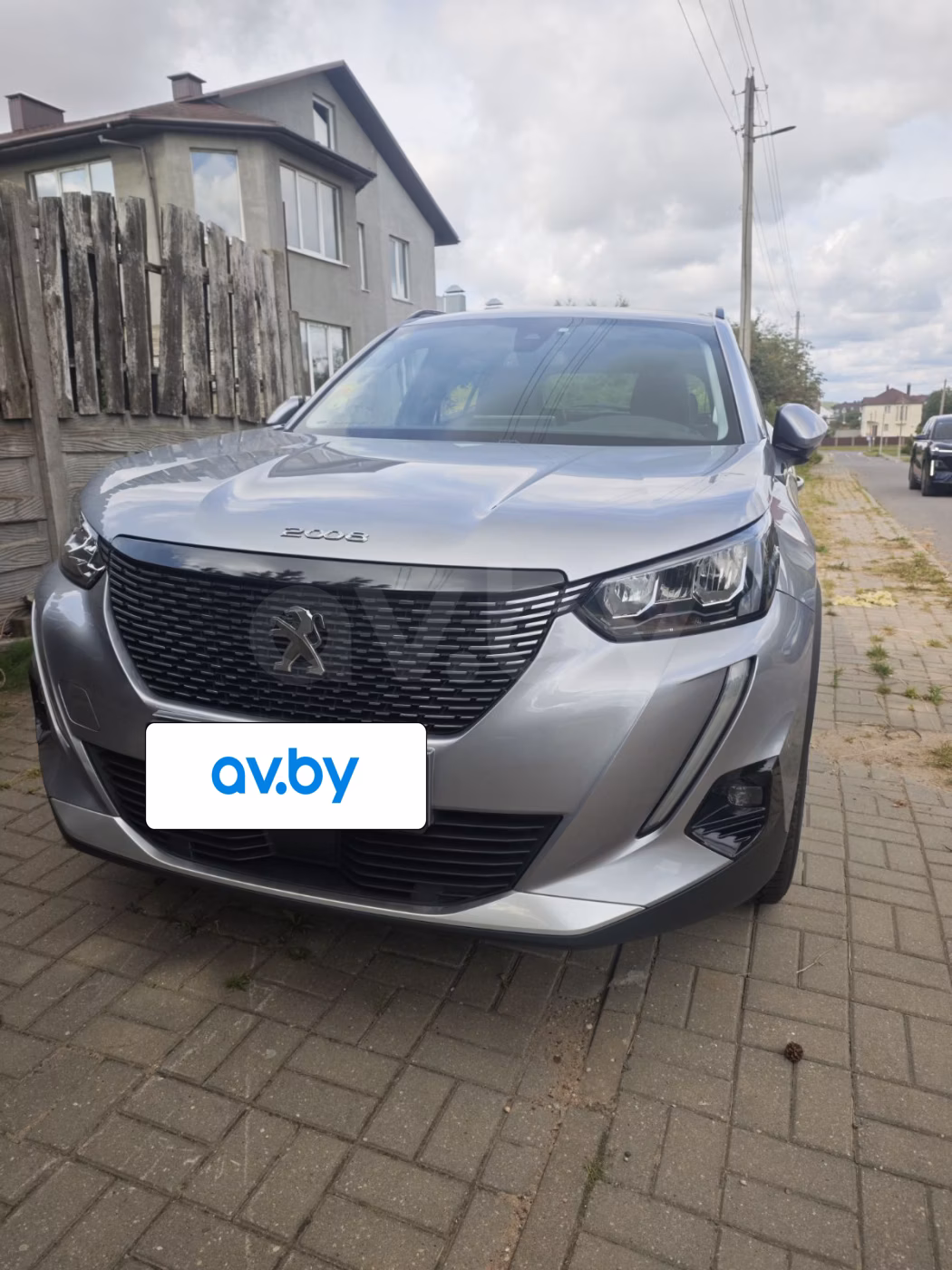 Peugeot 2008 фото 2