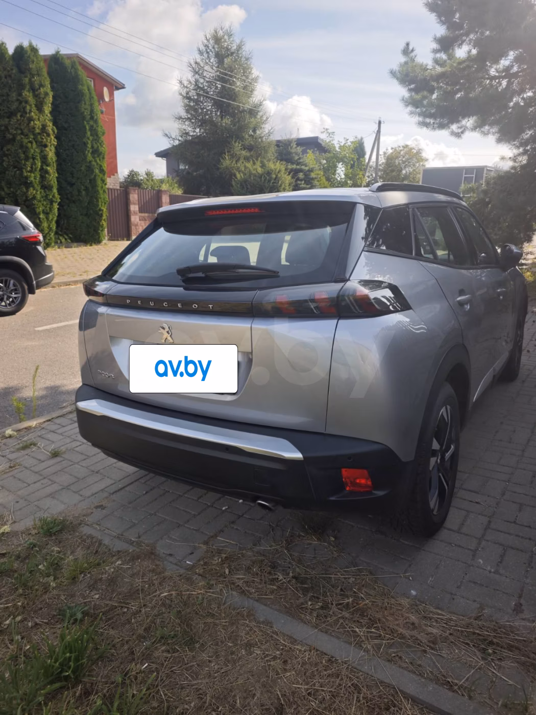 Peugeot 2008 фото 6