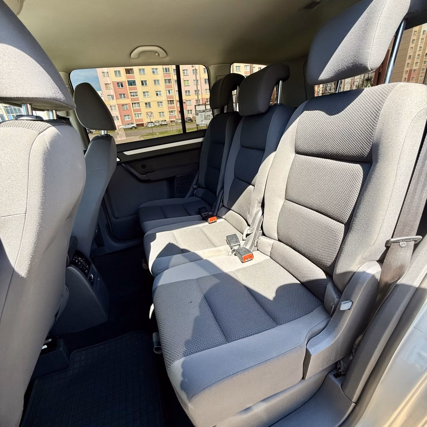 Volkswagen Touran фото 22