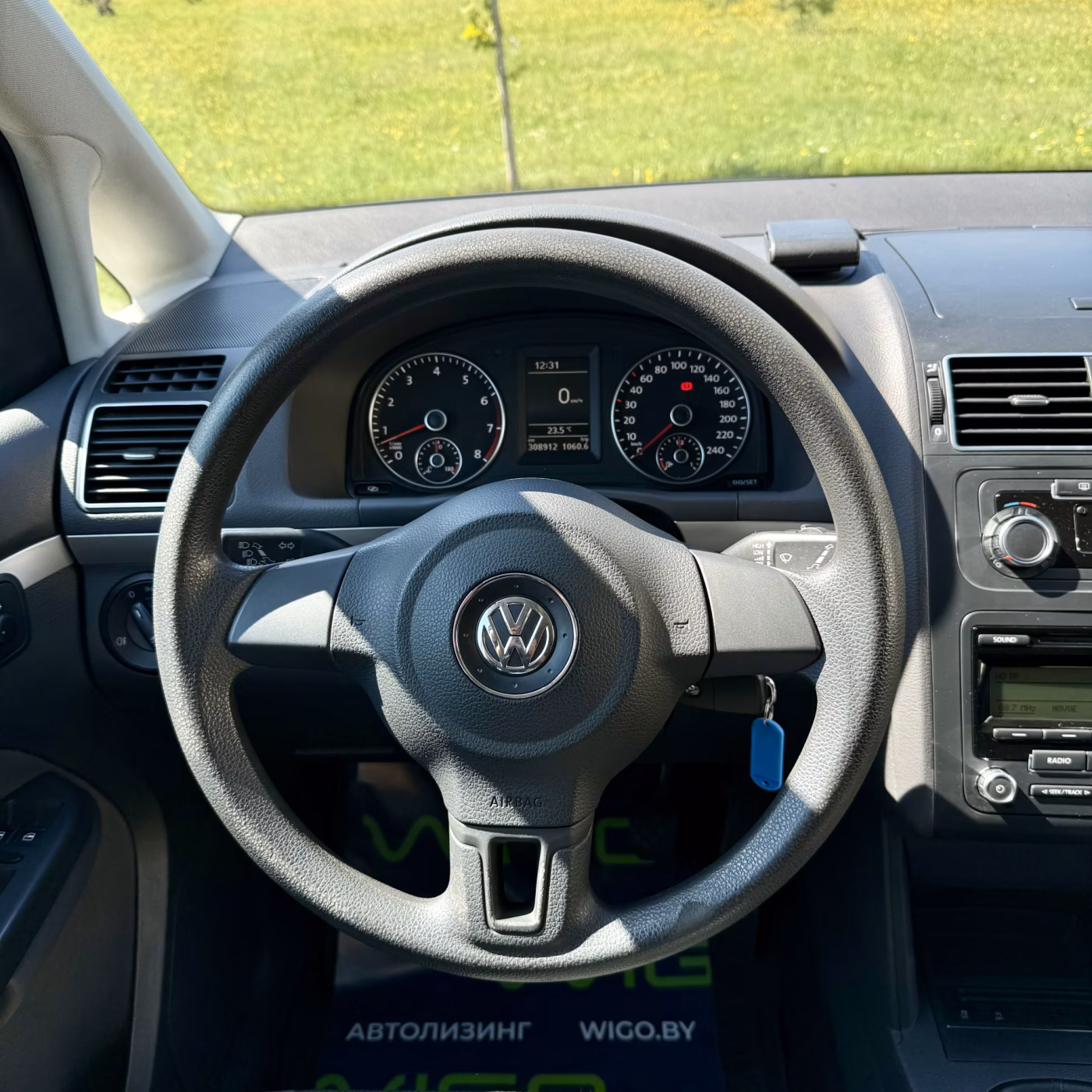 Volkswagen Touran фото 12