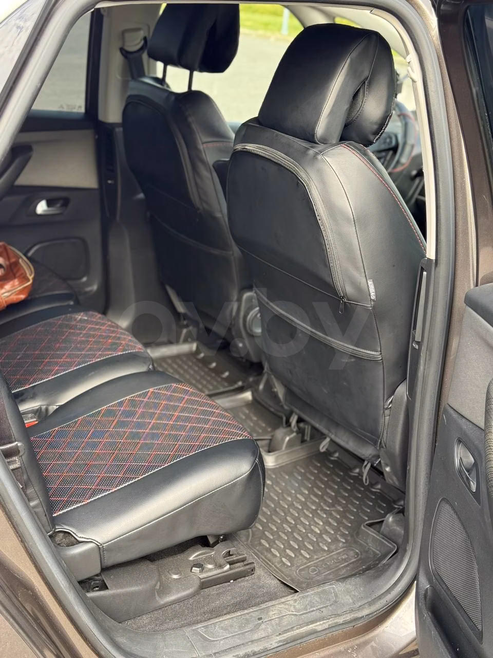 Citroen C4 Picasso фото 11