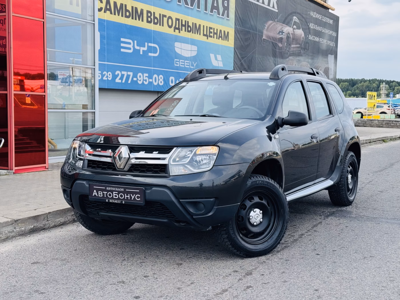 Renault Duster фото 2