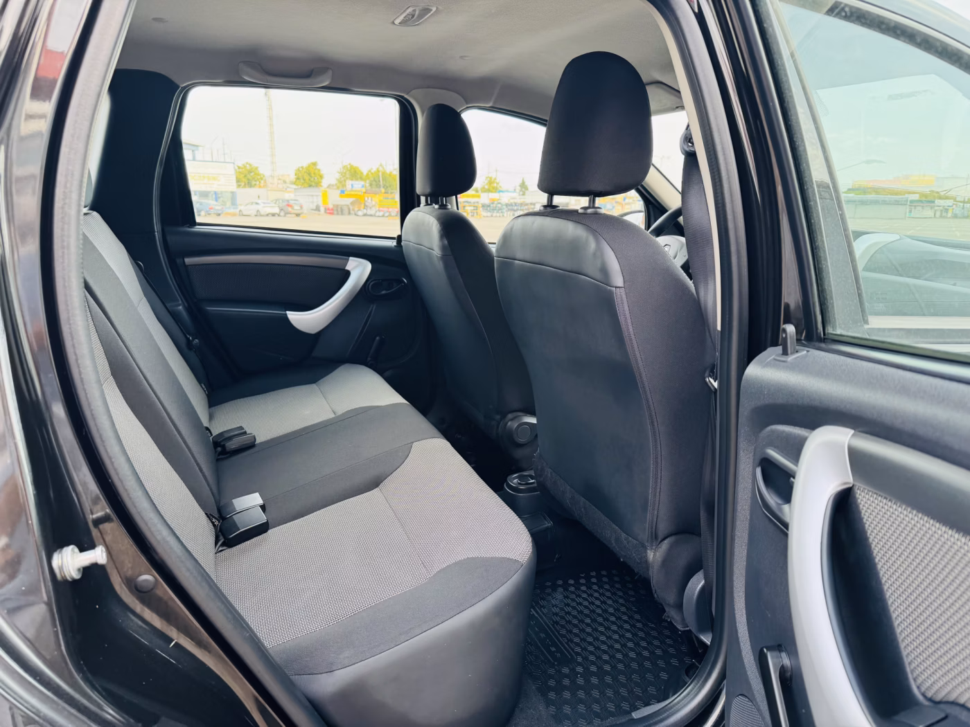 Renault Duster фото 7