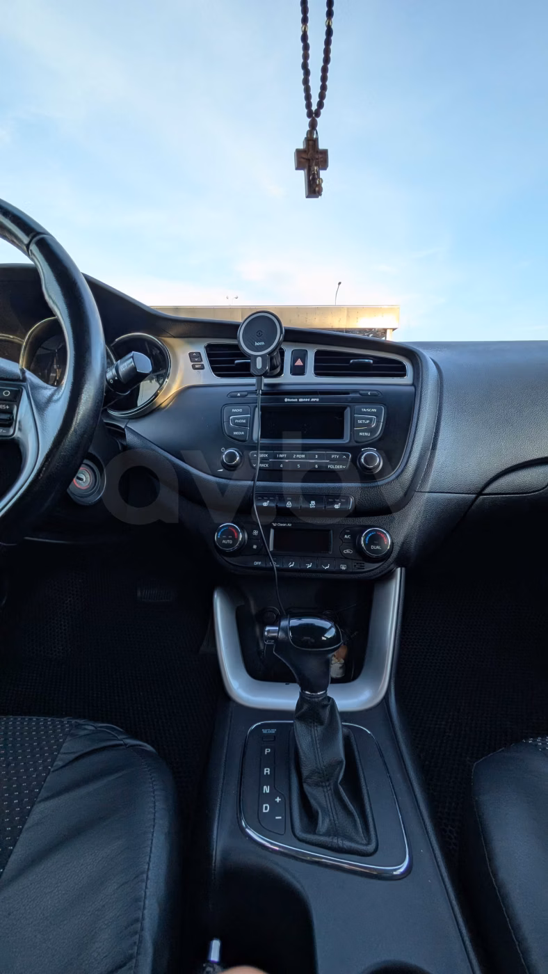 Kia Cee'd фото 10