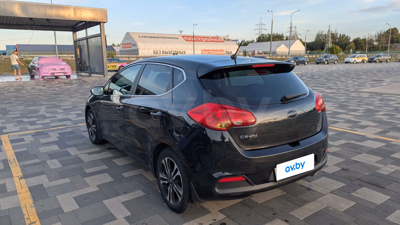 Kia Cee'd фото 5