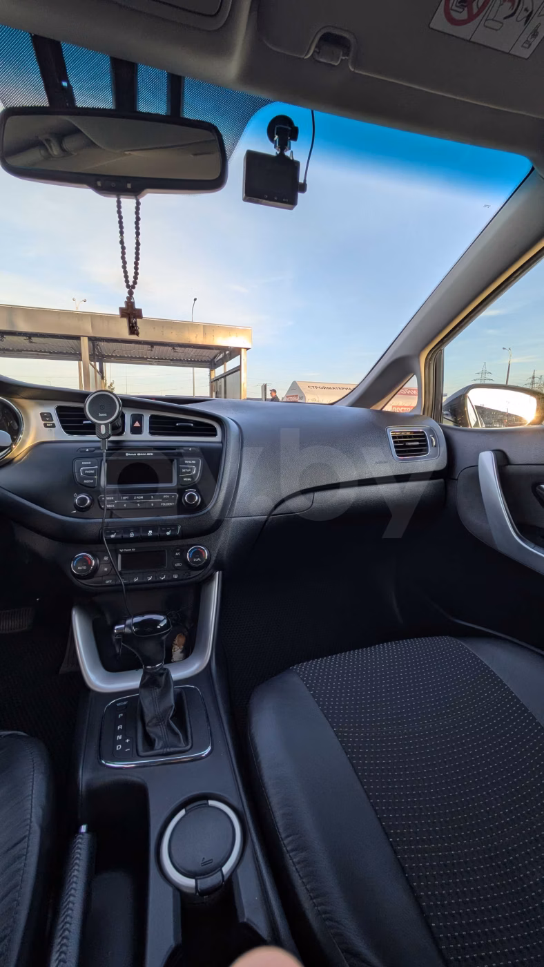 Kia Cee'd фото 9