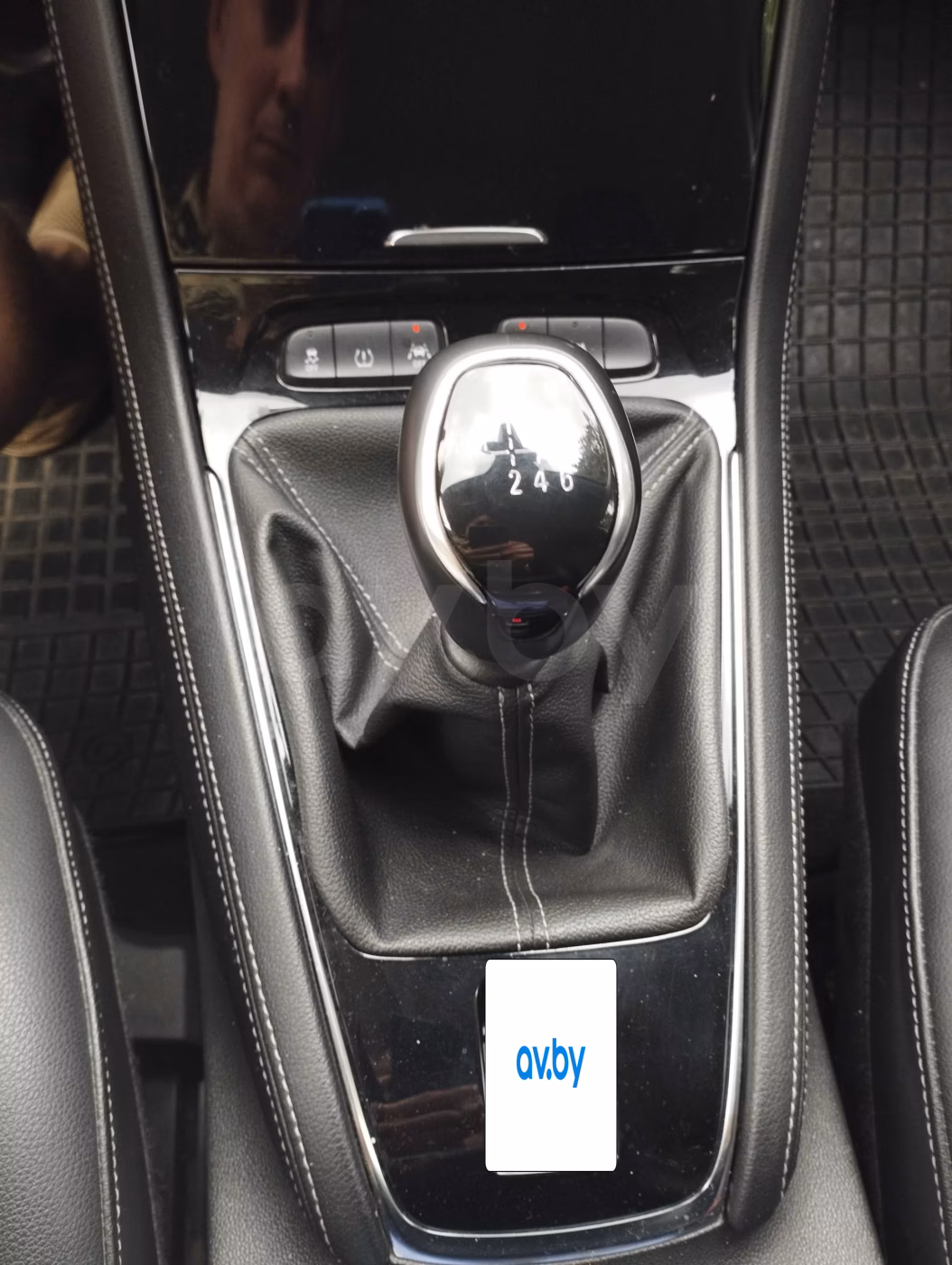 Opel Grandland X фото 10