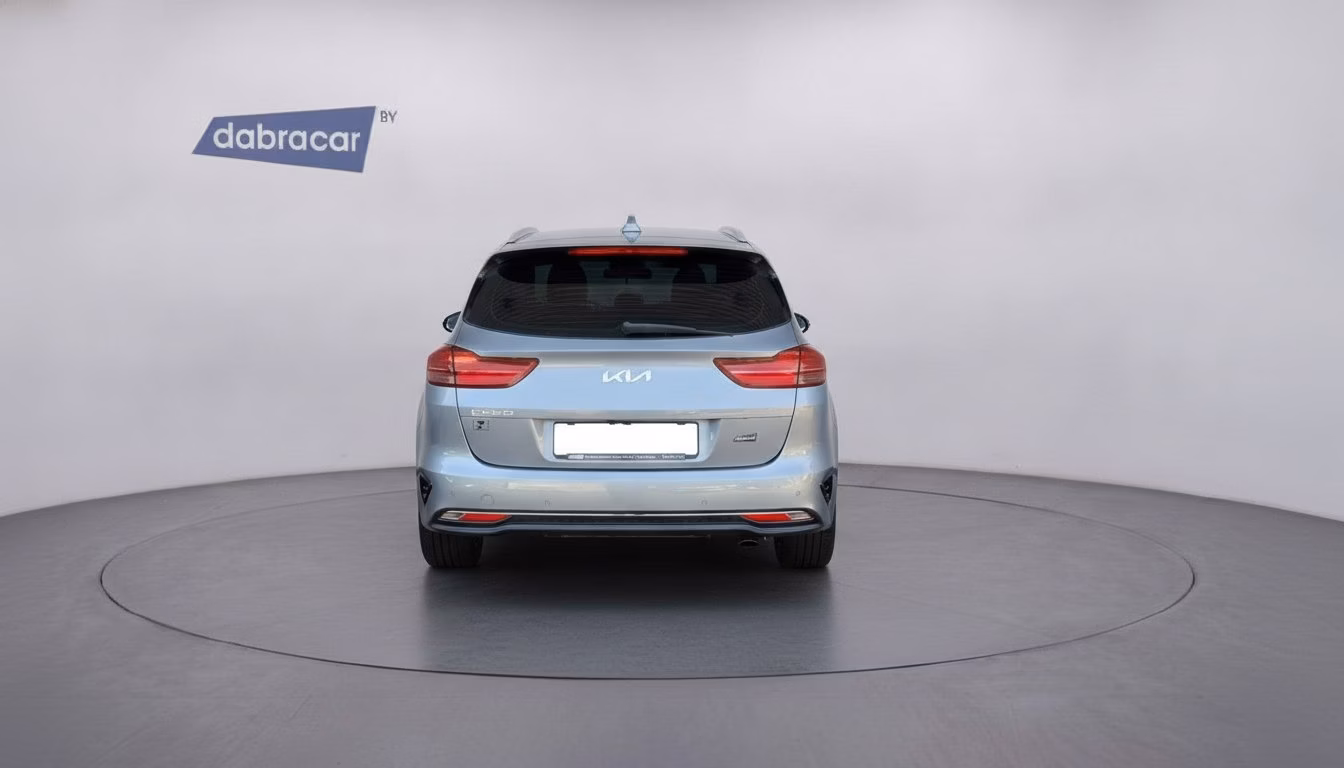 Kia Cee'd фото 6