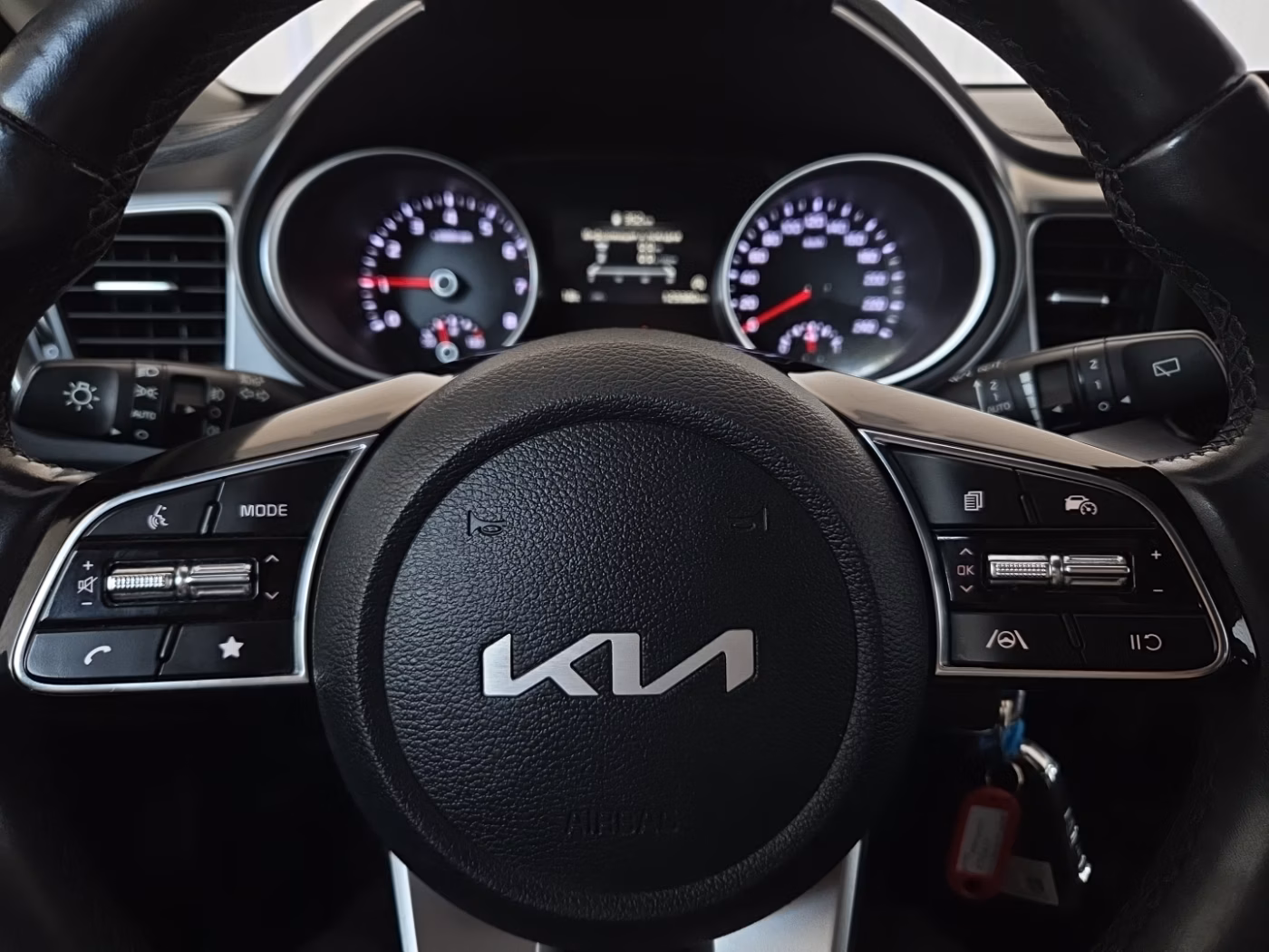 Kia Cee'd фото 18