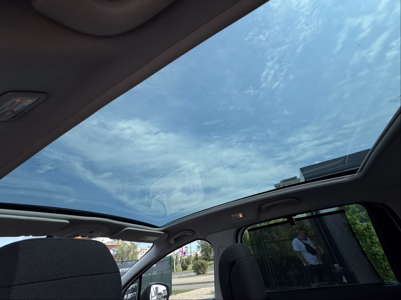 Peugeot 5008 фото 20