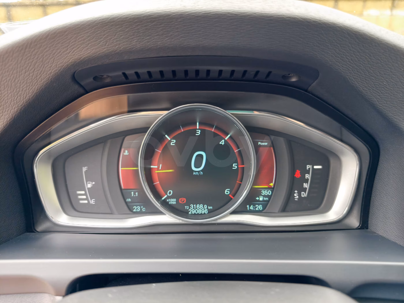 Volvo S60 фото 12