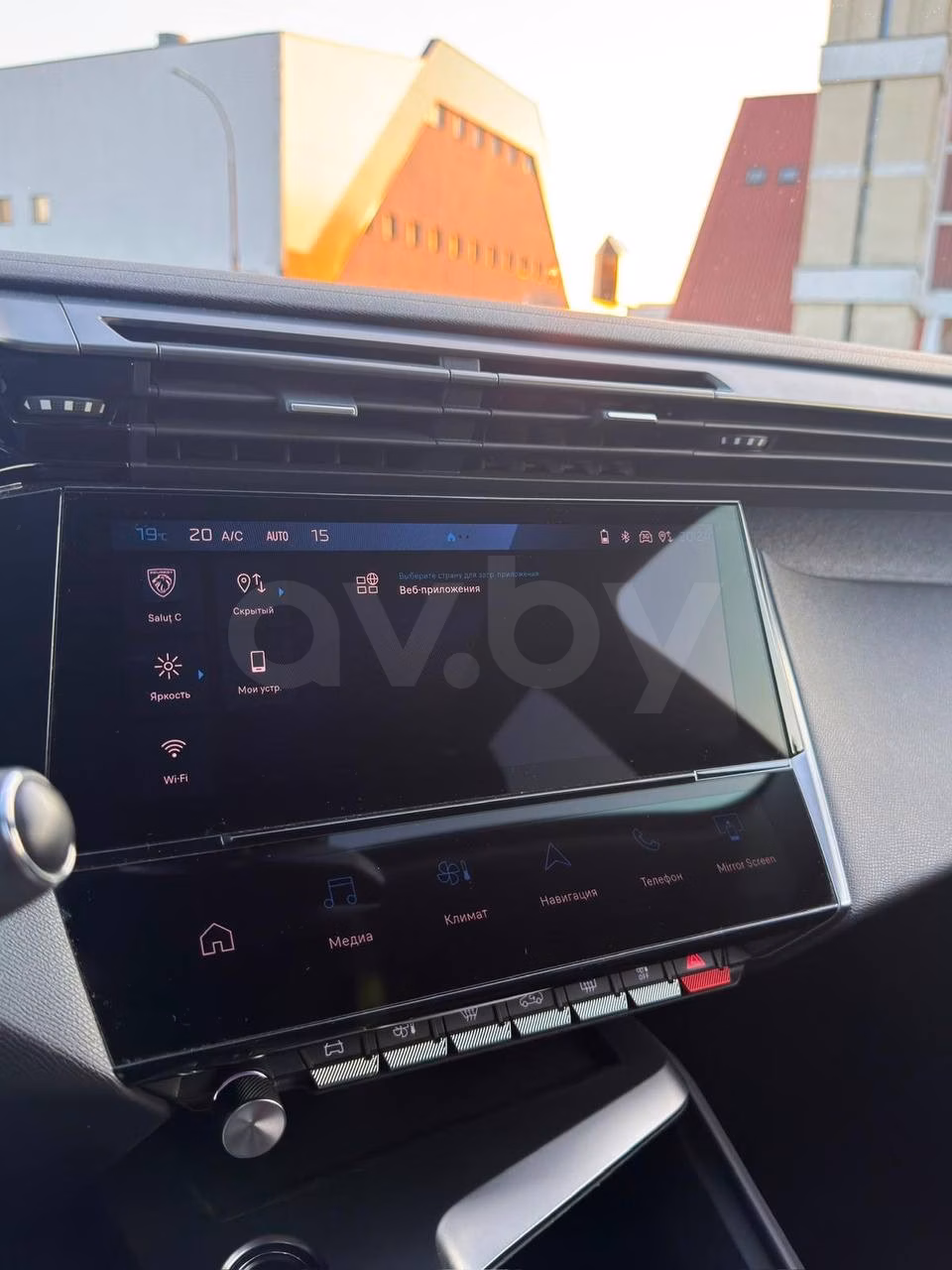 Peugeot 308 фото 10