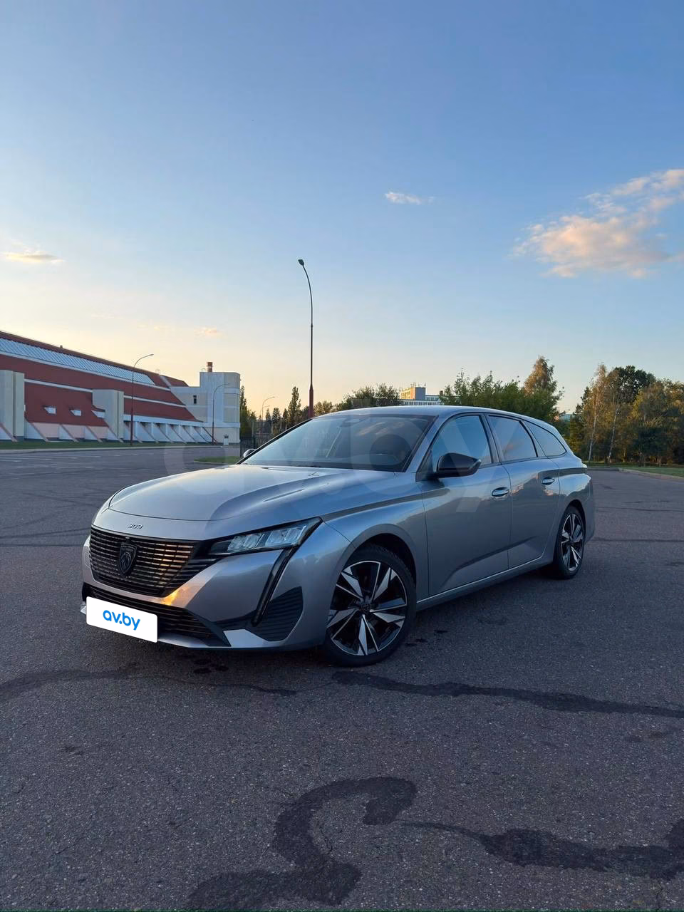 Peugeot 308 фото 2