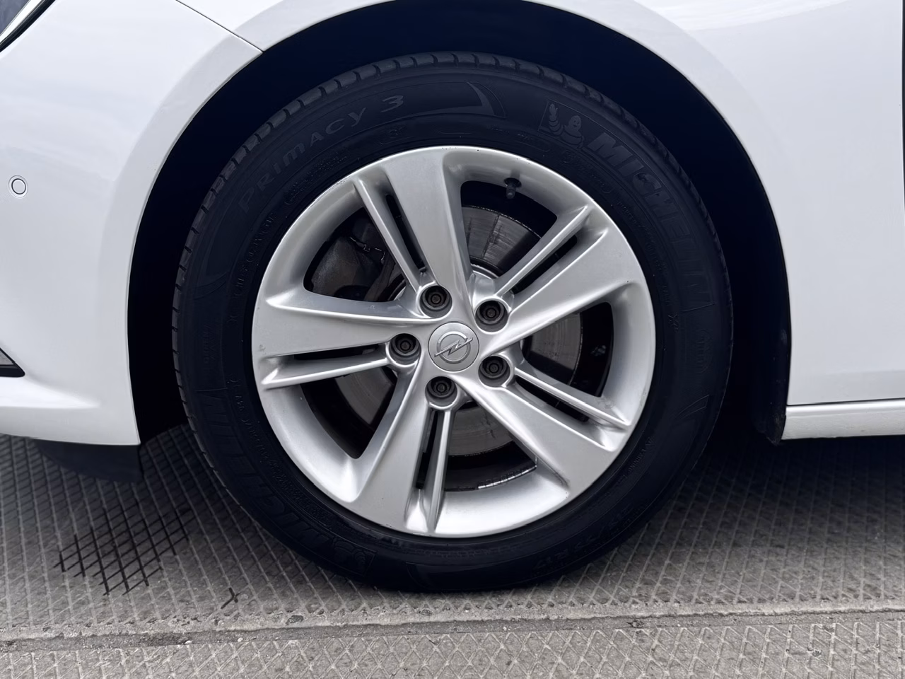 Opel Insignia фото 8