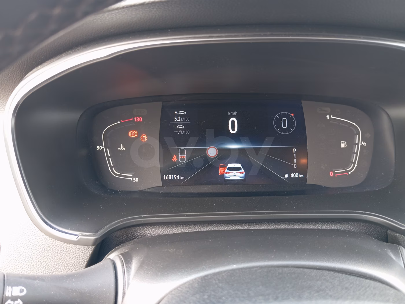 Renault Megane фото 9